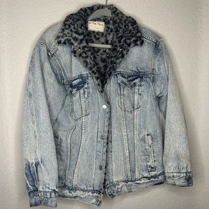 Cheetah printed lined jean jacket